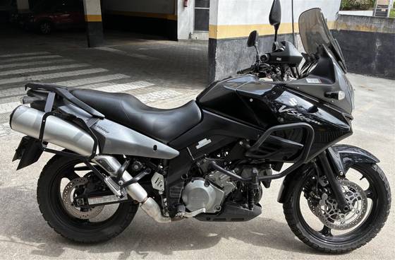 SUZUKI DL 1000 V STROM 